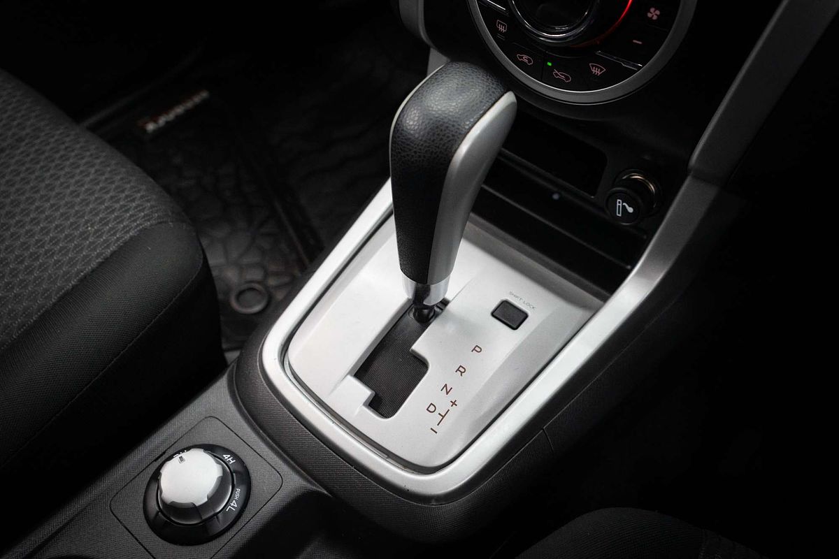 2015 Isuzu MU-X LS-U