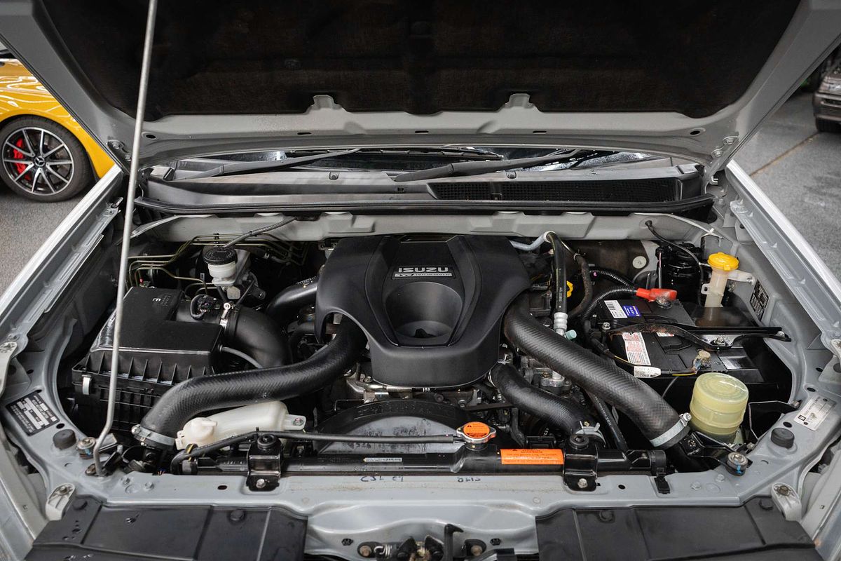 2015 Isuzu MU-X LS-U