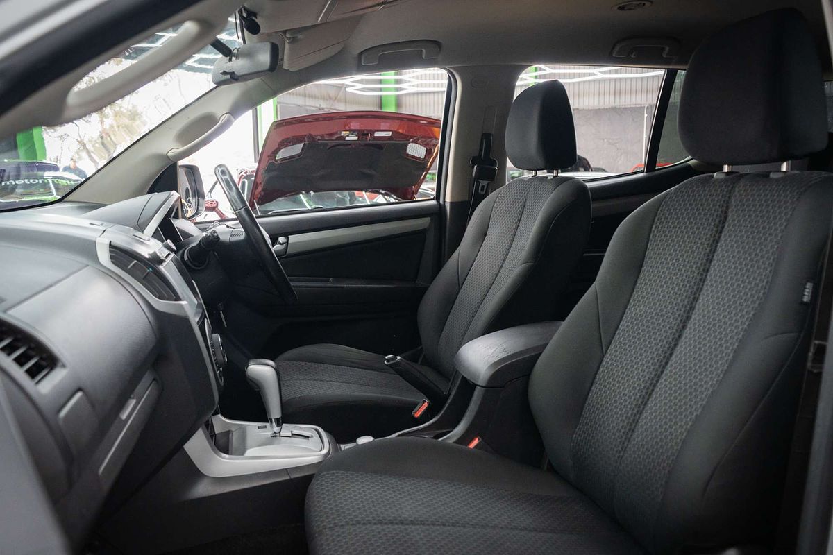 2015 Isuzu MU-X LS-U
