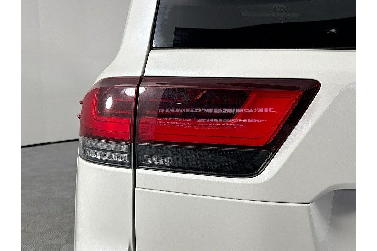 2022 Toyota Landcruiser VX FJA300R