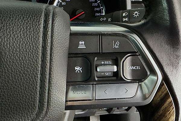 2022 Toyota Landcruiser VX FJA300R