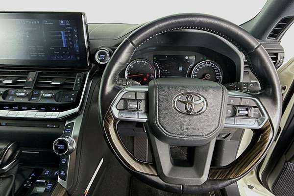 2022 Toyota Landcruiser VX FJA300R