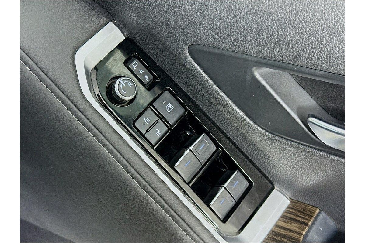 2022 Toyota Landcruiser VX FJA300R