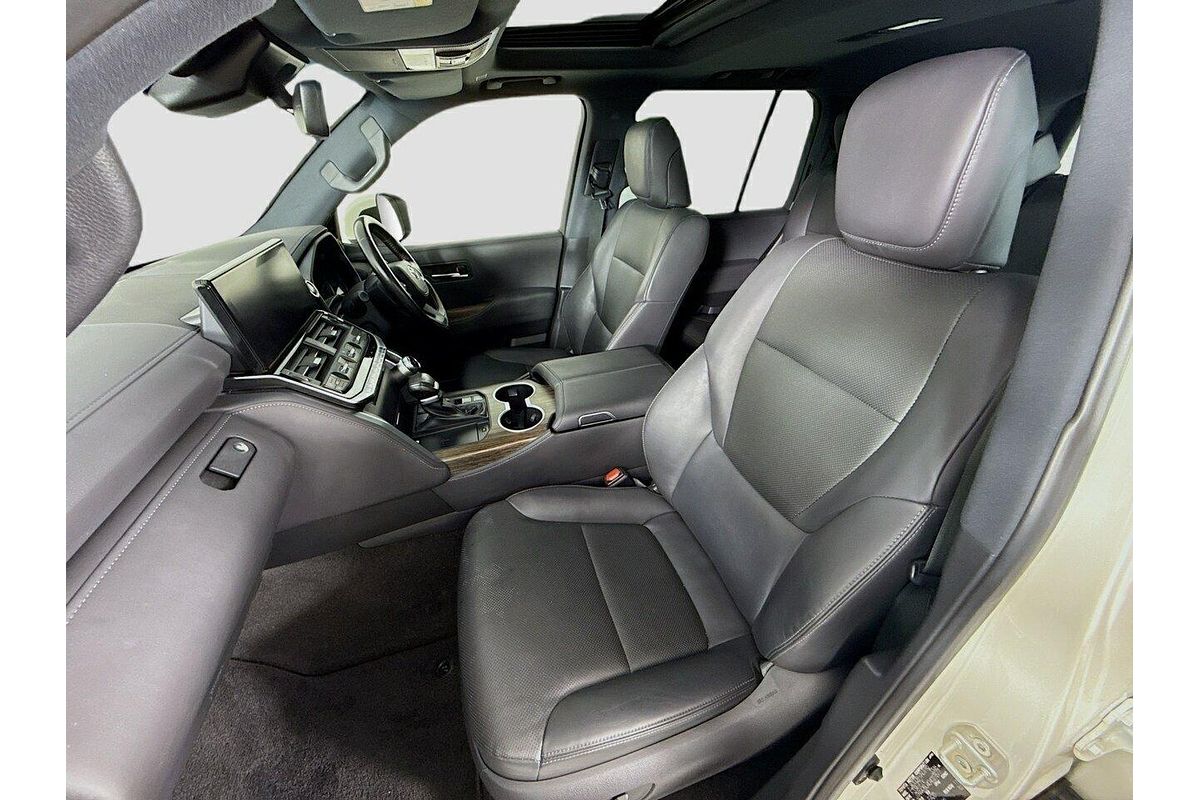 2022 Toyota Landcruiser VX FJA300R