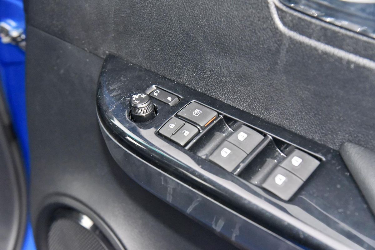 2024 Toyota Hilux Rogue 48V GUN126R 4X4