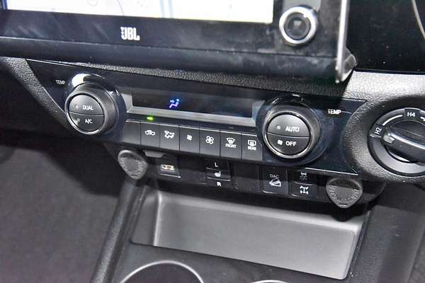 2024 Toyota Hilux Rogue 48V GUN126R 4X4