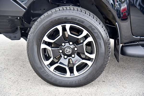 2021 Toyota Hilux SR5 GUN126R