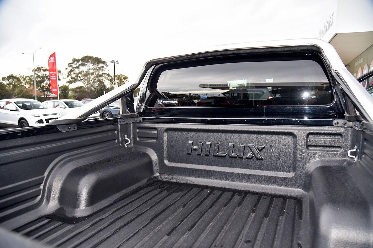 2021 Toyota Hilux SR5 GUN126R