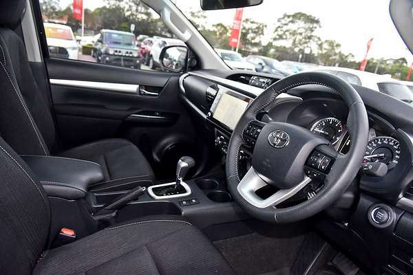 2021 Toyota Hilux SR5 GUN126R