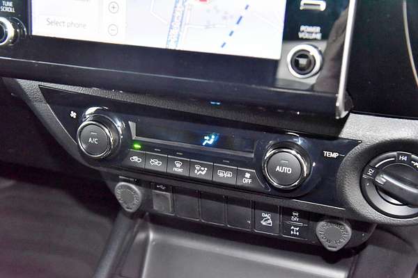 2021 Toyota Hilux SR5 GUN126R