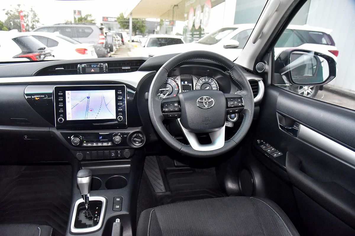 2021 Toyota Hilux SR5 GUN126R