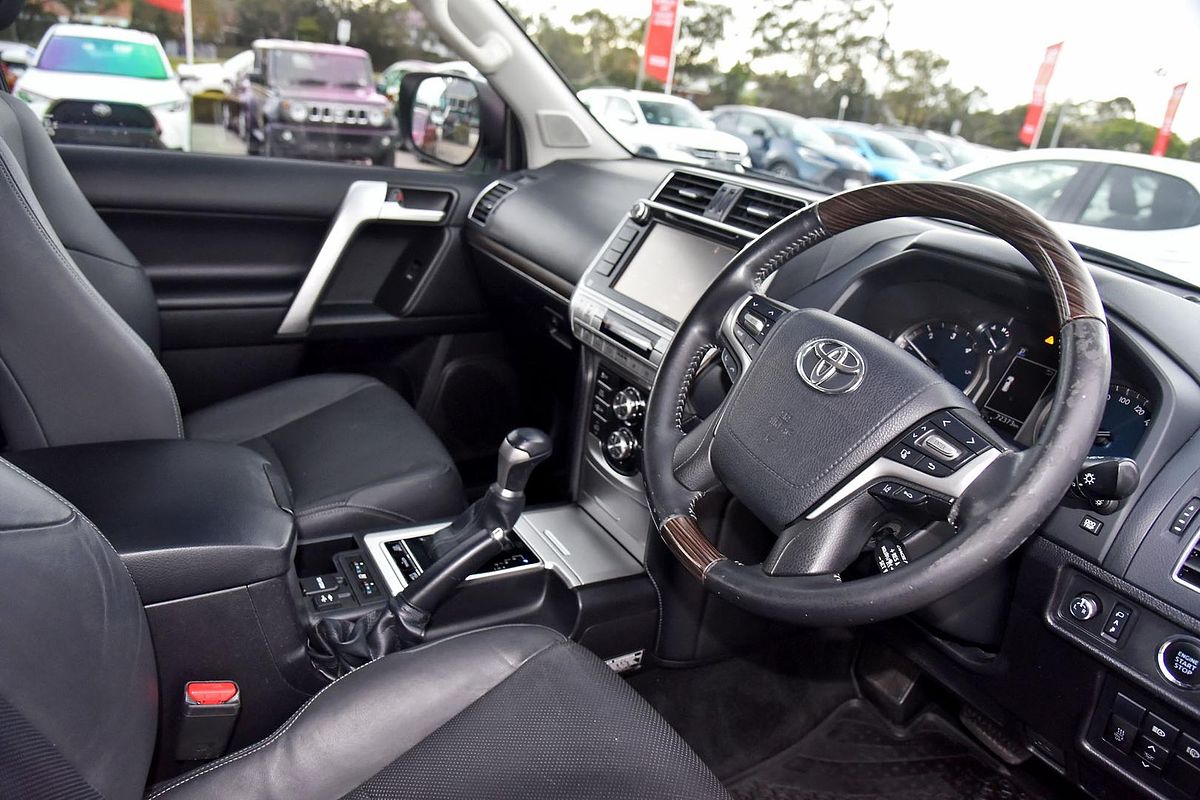 2017 Toyota Landcruiser PRADO KAKADU (4x4) GDJ150R MY17