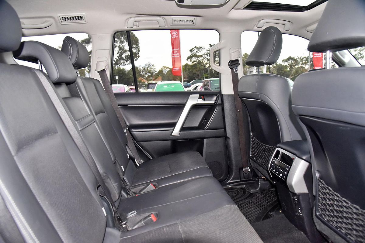 2017 Toyota Landcruiser PRADO KAKADU (4x4) GDJ150R MY17