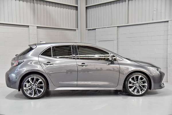 2021 Toyota Corolla ZR Hybrid ZWE211R
