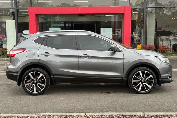 2015 Nissan QASHQAI Ti J11