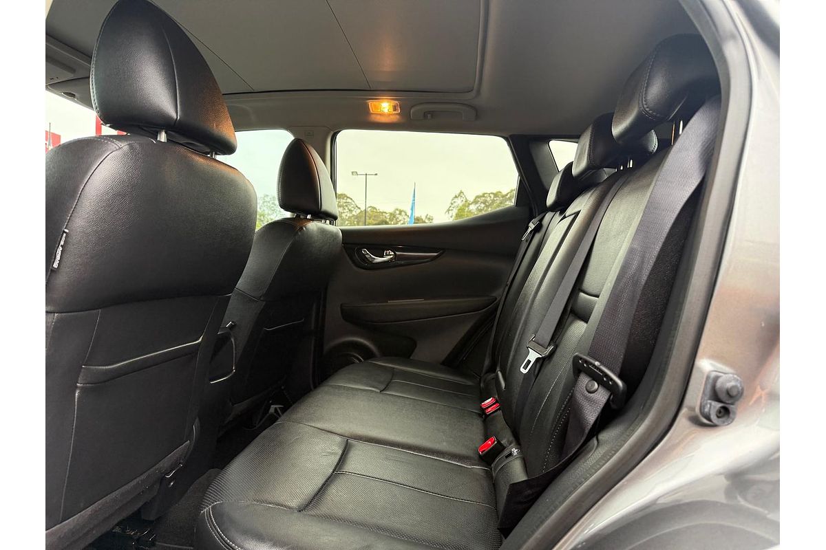 2015 Nissan QASHQAI Ti J11