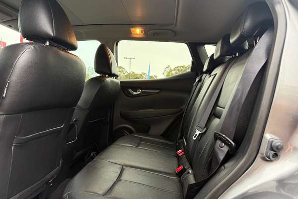 2015 Nissan QASHQAI Ti J11