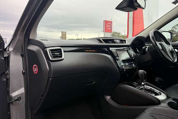 2015 Nissan QASHQAI Ti J11