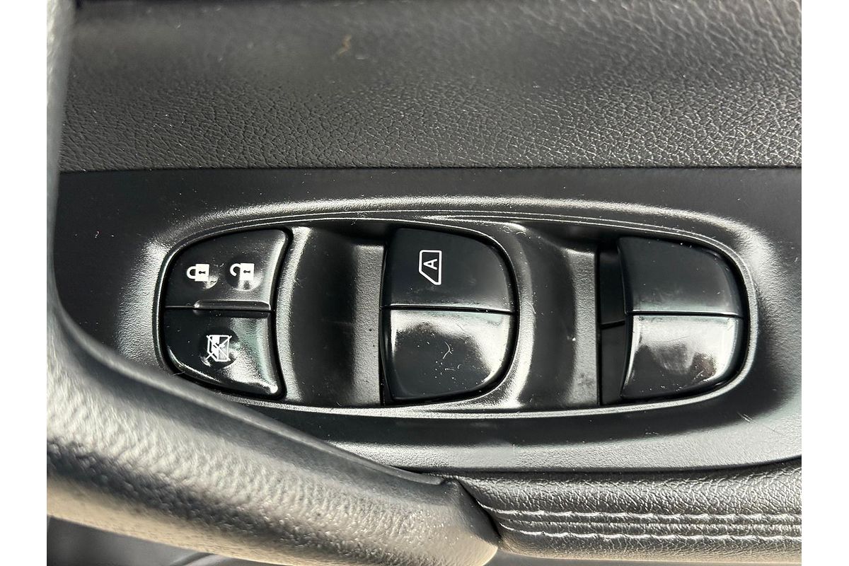 2015 Nissan QASHQAI Ti J11