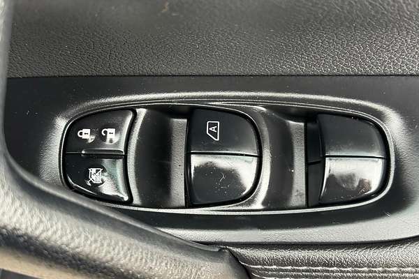 2015 Nissan QASHQAI Ti J11