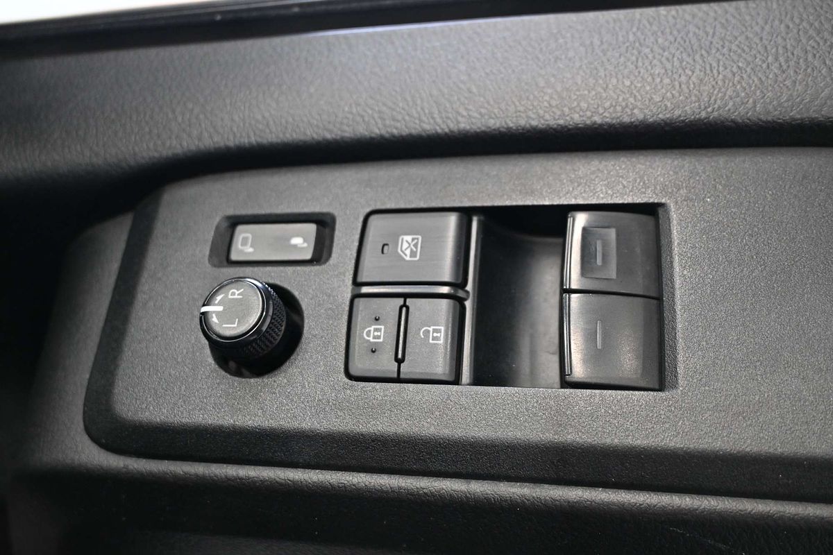 2020 Toyota Hiace GDH300R LWB