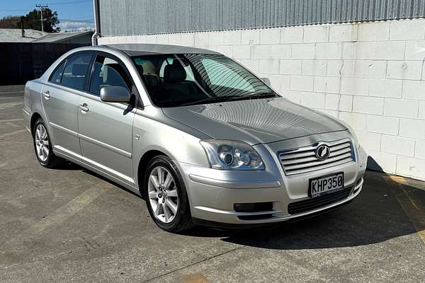 2006 Toyota AVENSIS