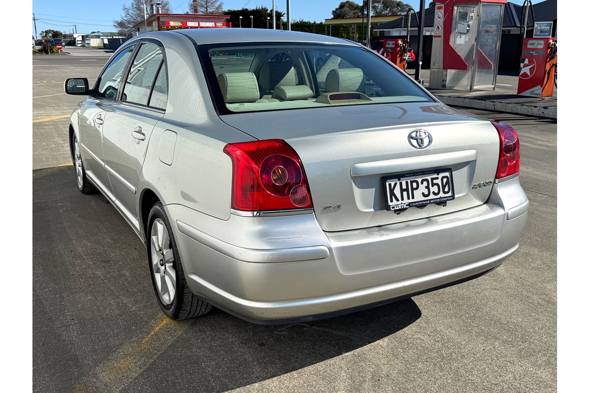 2006 Toyota AVENSIS