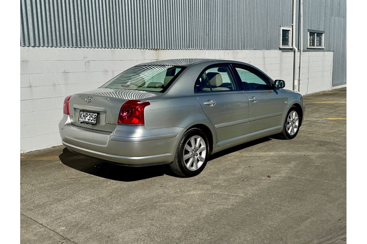 2006 Toyota AVENSIS