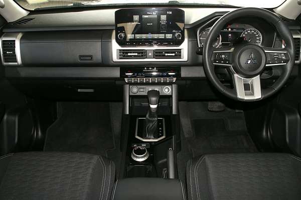 2024 Mitsubishi Triton GLS MV 4X4