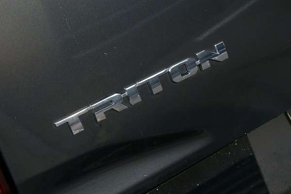 2024 Mitsubishi Triton GLS MV 4X4