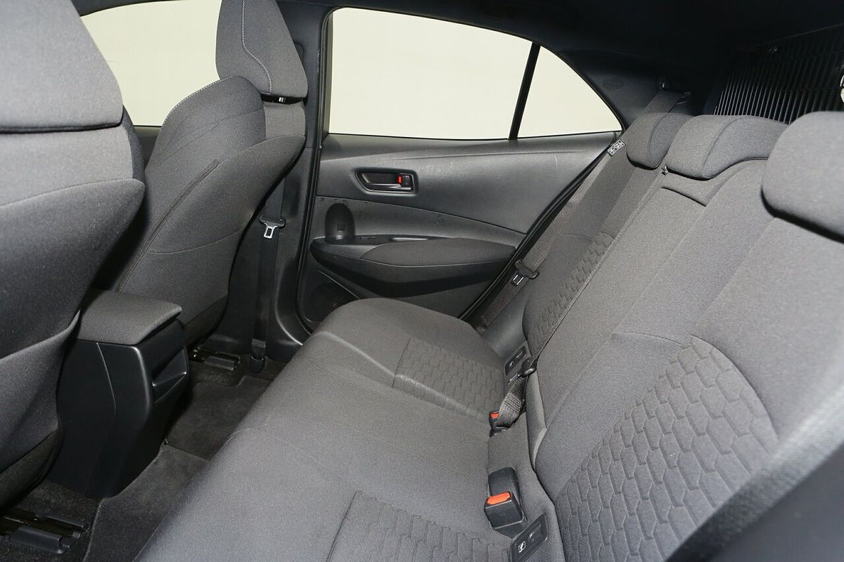 2020 Toyota Corolla Ascent Sport Hybrid ZWE211R