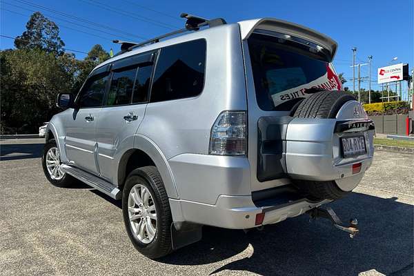 2011 Mitsubishi Pajero Exceed NT