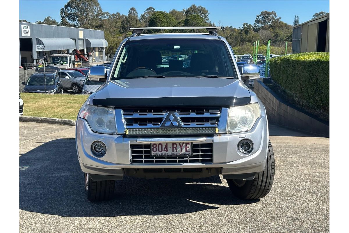 2011 Mitsubishi Pajero Exceed NT
