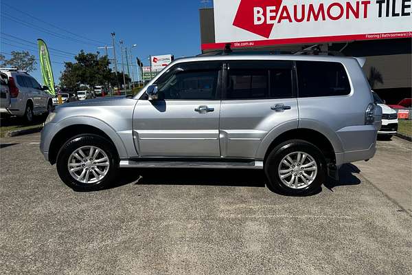 2011 Mitsubishi Pajero Exceed NT
