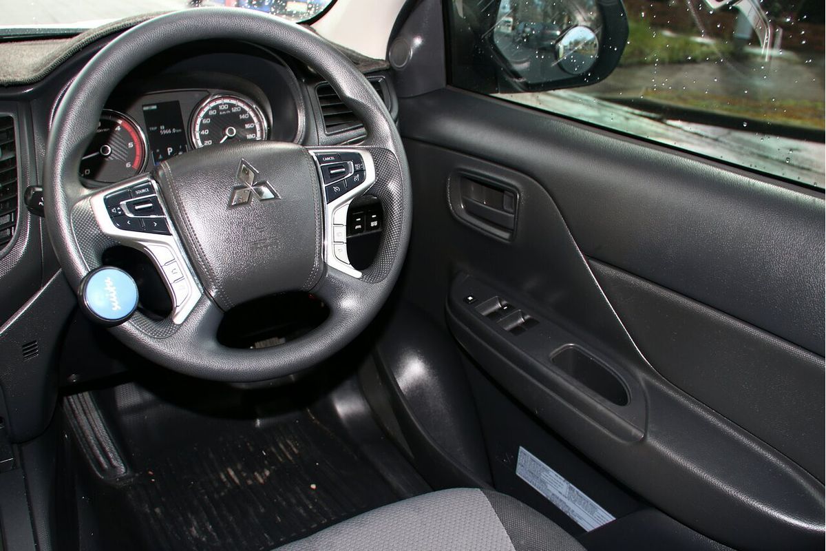 2019 Mitsubishi Triton GLX MR 4X4