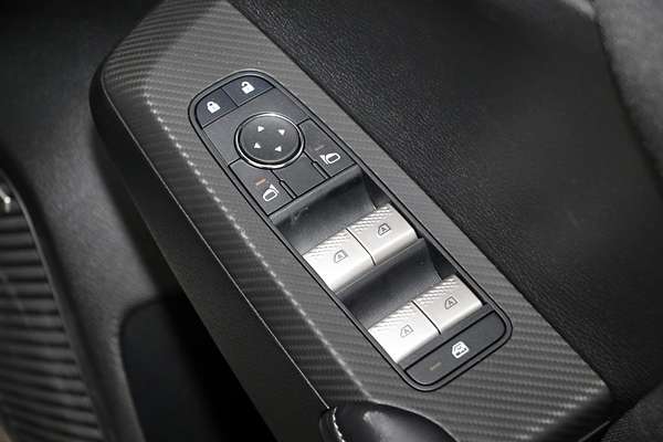 2025 Mitsubishi Outlander ES ZM