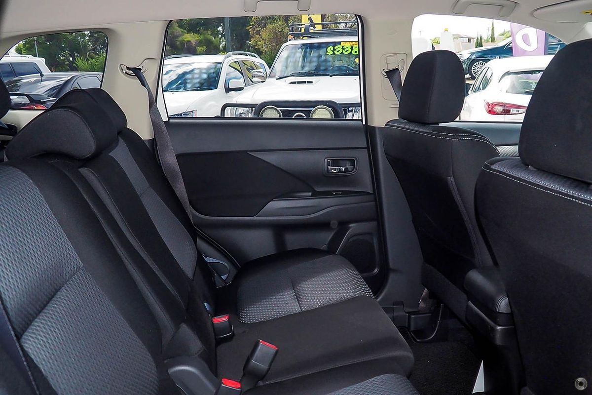 2018 Mitsubishi Outlander LS ZL