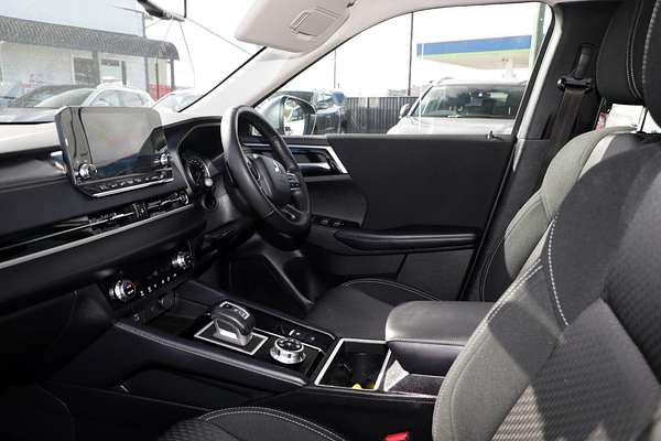 2022 Mitsubishi Outlander LS ZM