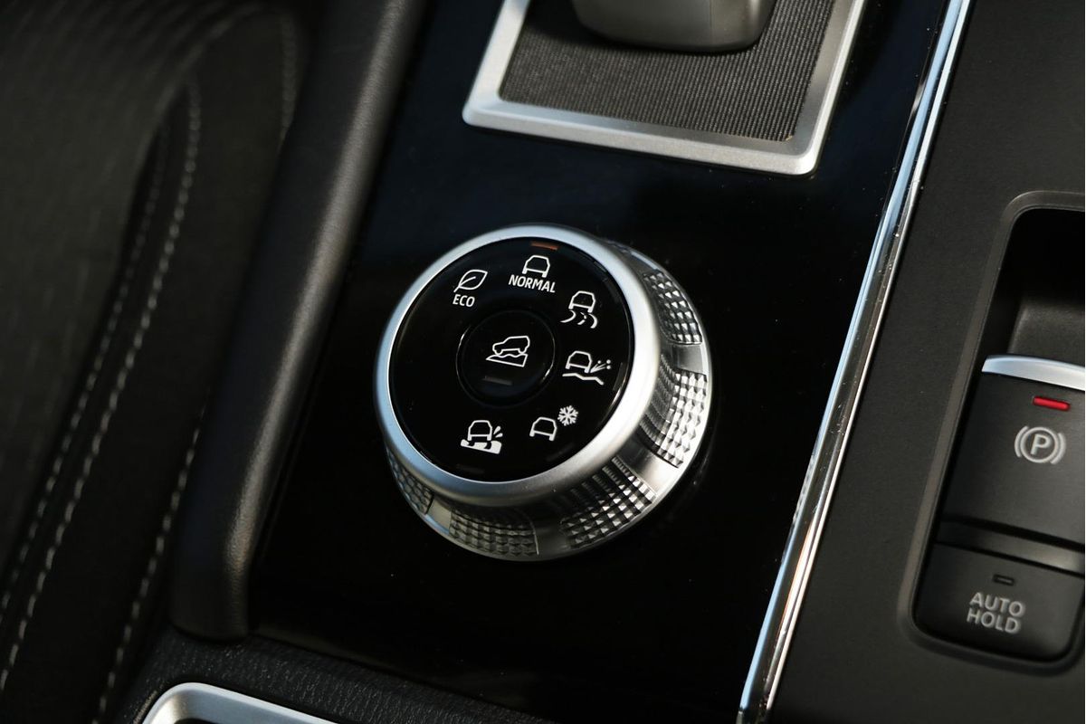 2022 Mitsubishi Outlander LS ZM