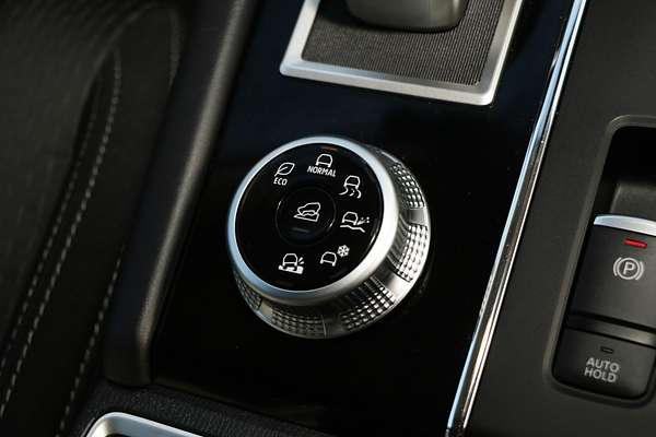2022 Mitsubishi Outlander LS ZM