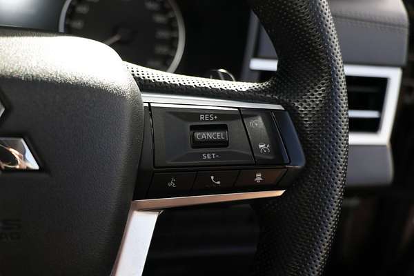 2022 Mitsubishi Outlander LS ZM
