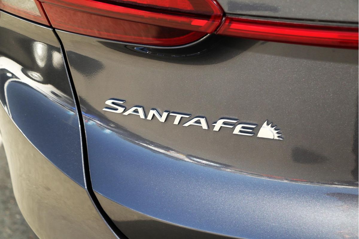 2022 Hyundai Santa Fe Active TM.V4