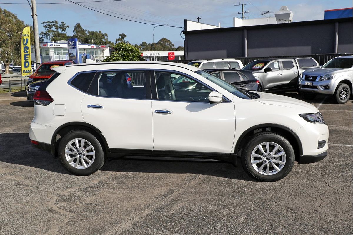 2022 Nissan X-TRAIL ST T32