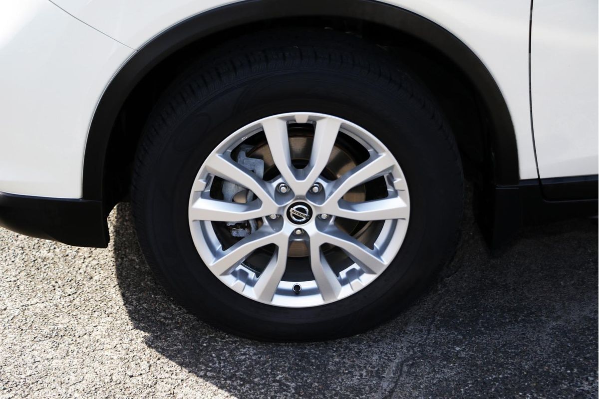 2022 Nissan X-TRAIL ST T32