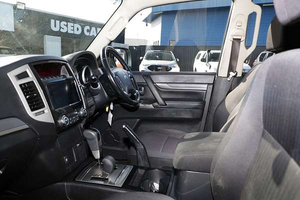 2021 Mitsubishi Pajero GLX NX