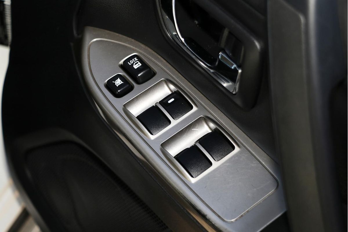 2021 Mitsubishi Pajero GLX NX