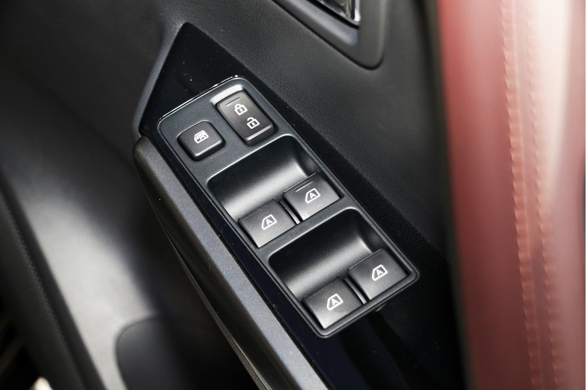 2025 Mitsubishi Pajero Sport GSR QG