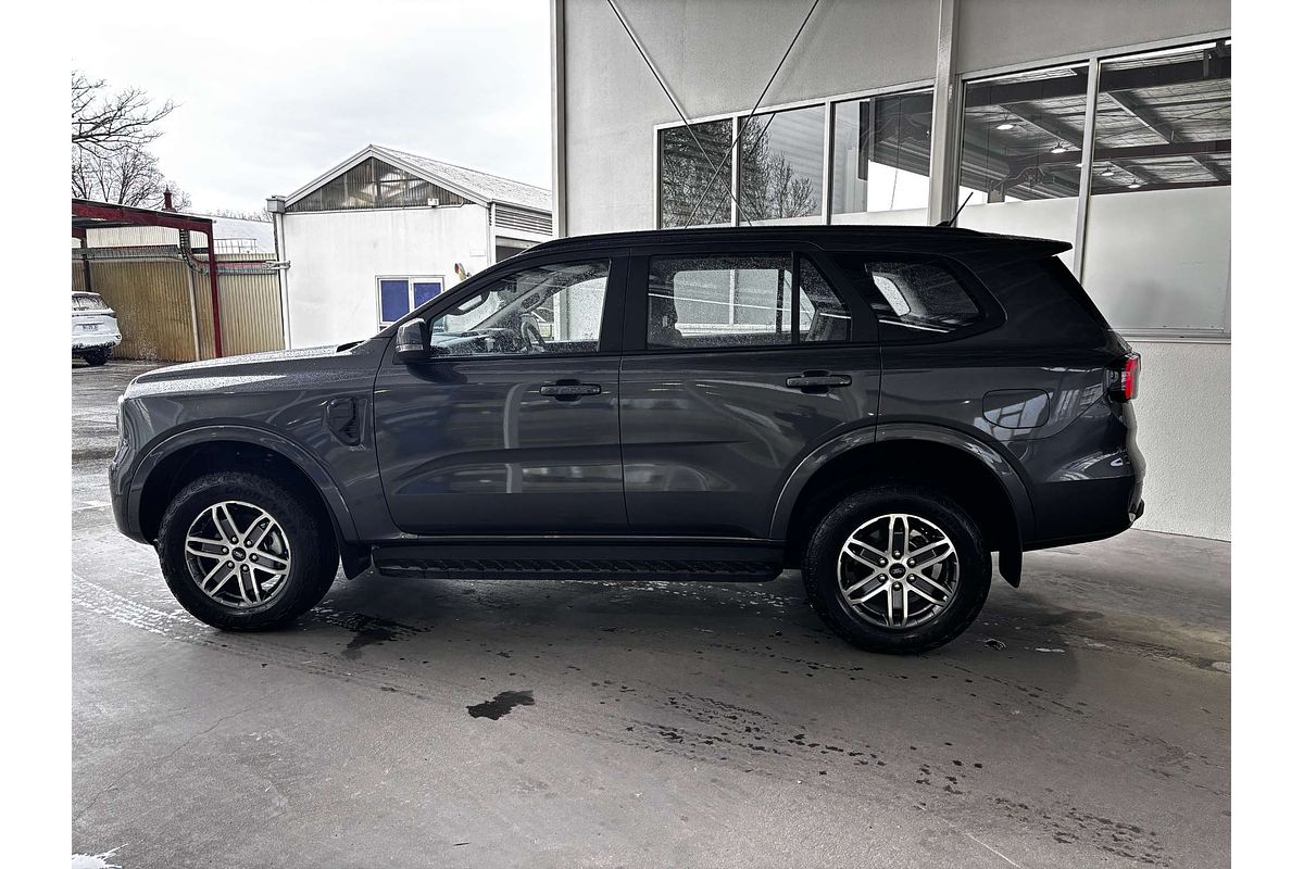 2024 Ford Everest Ambiente 2.0L
