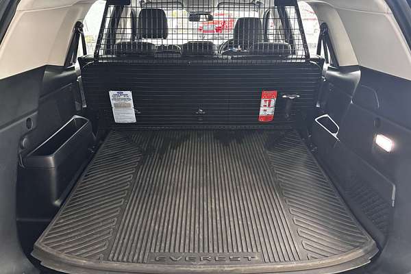 2024 Ford Everest Ambiente 2.0L