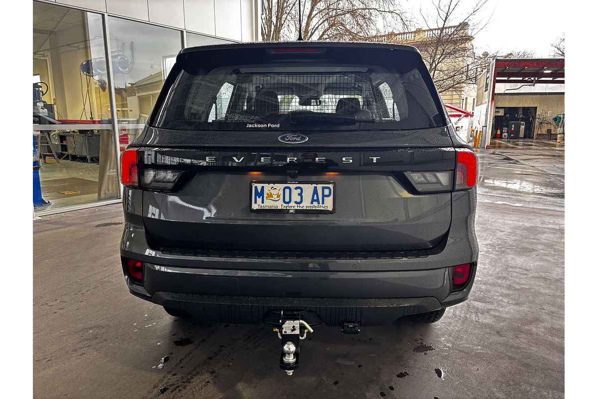 2024 Ford Everest Ambiente 2.0L